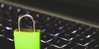 Kto jest odpowiedzialny za cyberbezpieczeństwo?