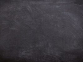 Dlaczego rodzice nie mogą wejść do szkoły? Dlaczego rodzice nie mogą wejść do szkoły?