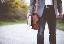 Czego nigdy nie robi nauczyciel? Czego nigdy nie robi nauczyciel?